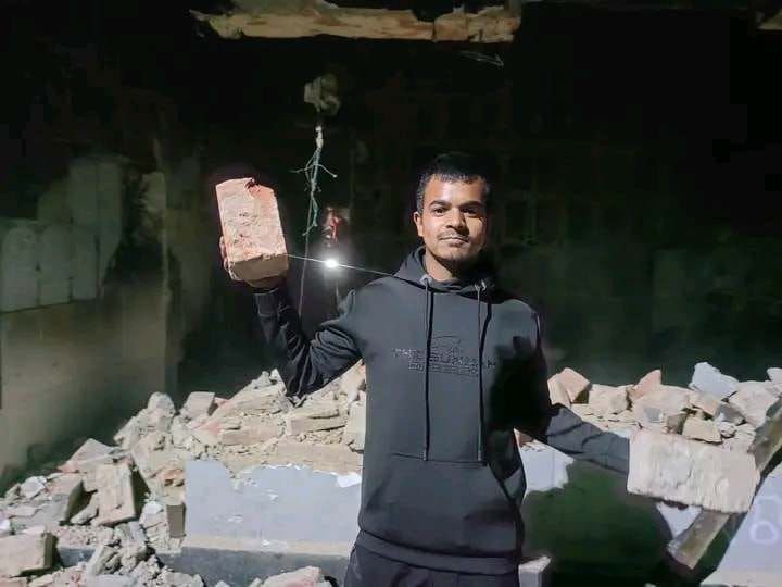 ৩২ ভাঙ্গায় নেতৃত্বদানকারী একজন